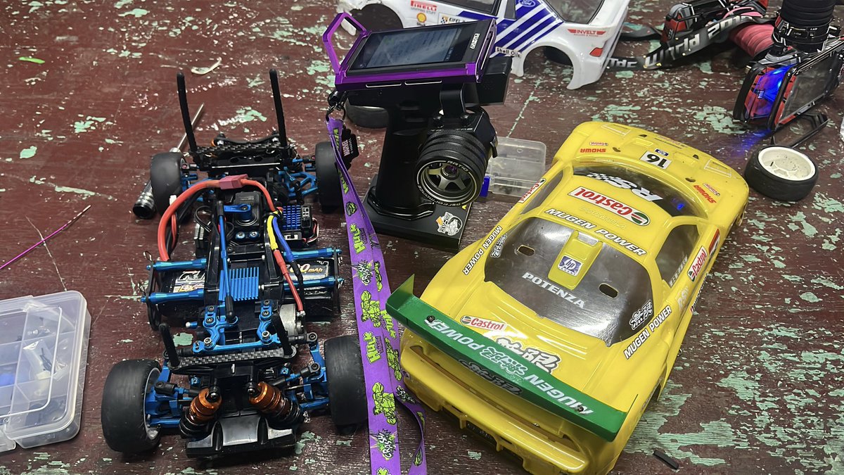 SymShd_'s tweet photo. Next year xtauk nak main rc ne gik😵‍💫 https://t.co/aNyd8fILWI