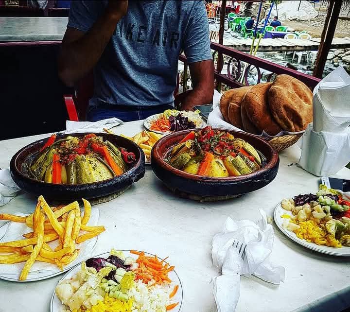 Mustapha69ma's tweet photo. الطاجين المغربي الأصيل حاضر بقوة في كل مكان وزمان ❤️🫀🇲🇦         #coockingvideo #cooking #naturelovers #morocco #adventure #barcelona #harchamarocaine #ouedwargha #reeelschallenge #tajine #poulet https://t.co/tQ0Uxsr7QG