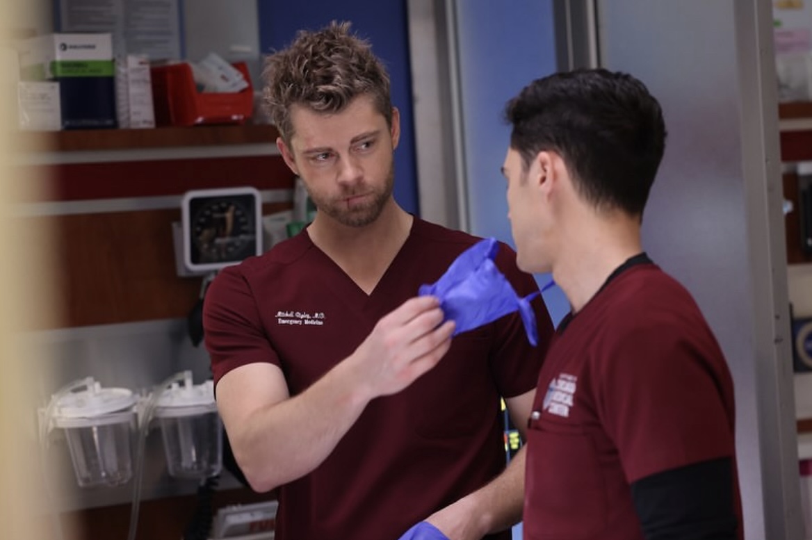 a chicago med bromance  📸: <a href="/LukeMitchell__/">Luke Mitchell</a>