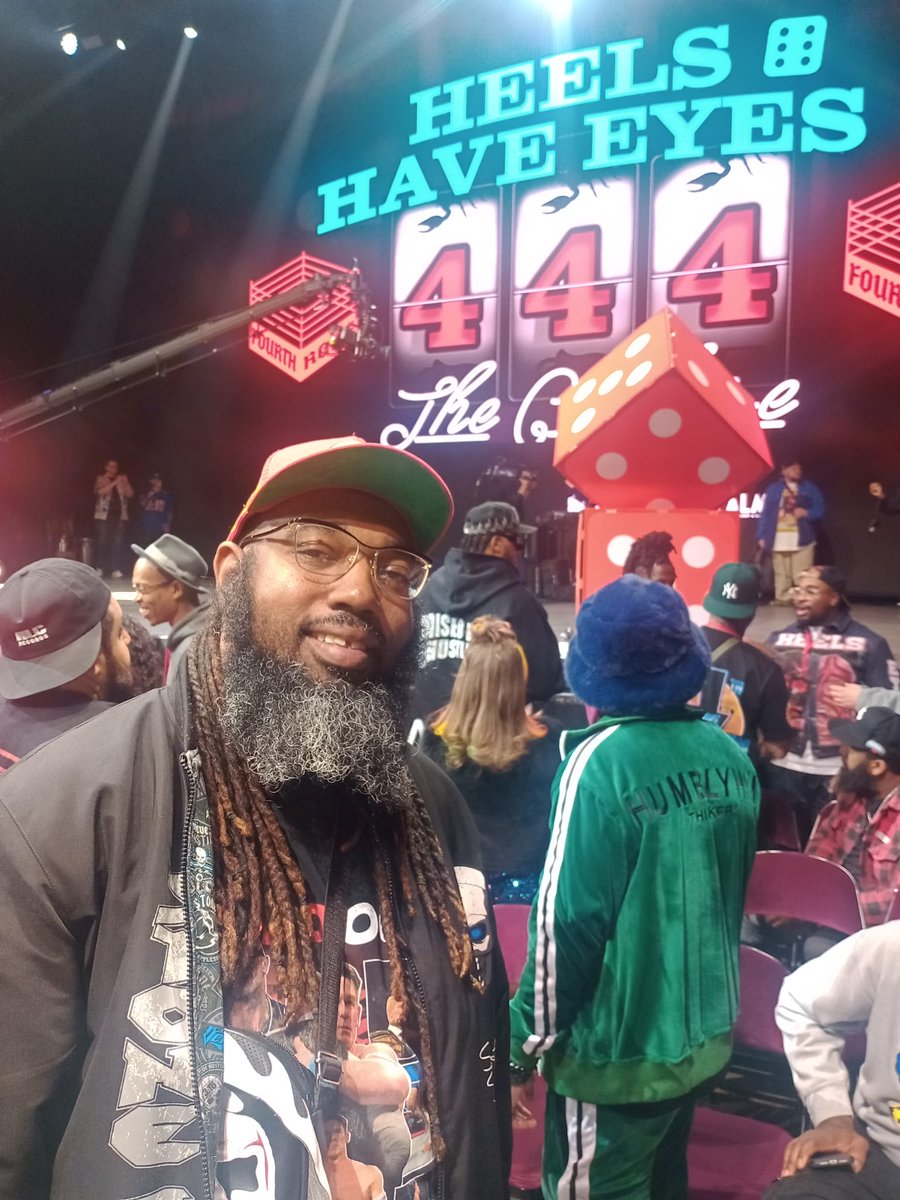 Front row at <a href="/4thrope/">4TH ROPE</a> #HEELSHAVEEYES <a href="/WESTSIDEGUNN/">WESTSIDEGUNN</a> is my mans so I came out and supported. Stayed the whole time till almost 5am! Boom Boom Boom 💥💥💥