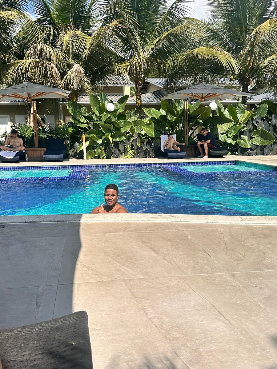 RbgHerbert's tweet photo. Longe de toda negatividade 😉 https://t.co/MSXmRaRCDQ
