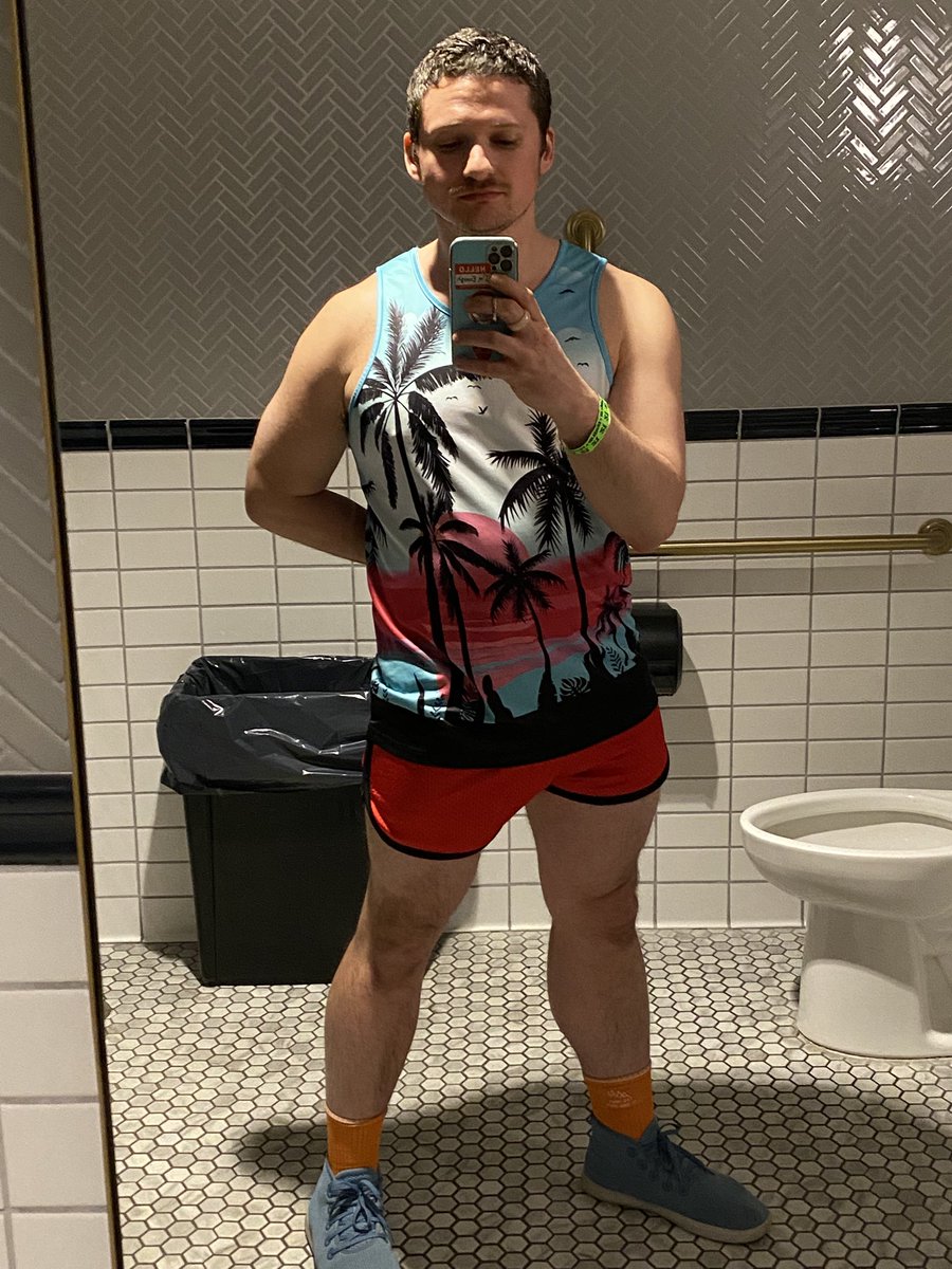 Popculguru's tweet photo. Did a gay thing last night. #solidpinkdisco https://t.co/zL75oOwuib