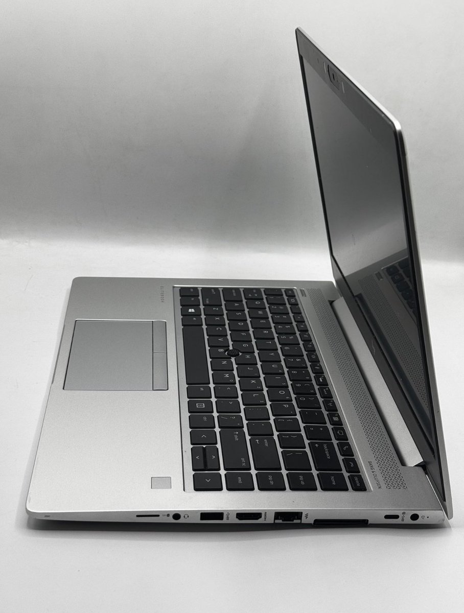 SharuthemGadget's tweet photo. PREMIUM ‼️who wants a touchscreen 2019/2020 laptop for a good price?! 
Hp elitebook 745 g6 || 16gb ram || 512gb ssd || 2.1Ghz turbo boost 3.8Ghz || Ryzen 5 pro || TOUCHSCREEN|| finger print 

Price: N470,000
#5IVE #Davido https://t.co/p9cBDH0duL