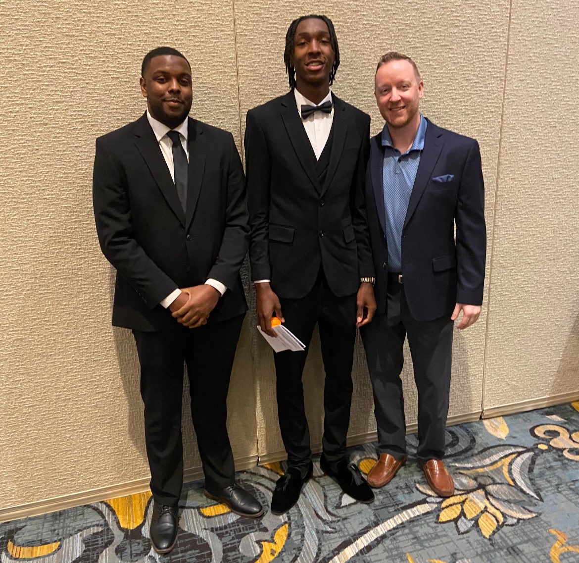 DentonC_Johnson's tweet image. Mr. Basketball award finalists! Jayden Williams
Thankful & blessed to Coach such a phenomenal young man Jay Rílla. Jayden was phenomenal on and off the court! Parents were phenomenal as well.
Epitome of culture within a program.
Go be great @GSAthletics_MBB Jayden!