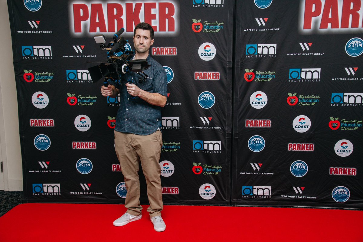 PalmerVisuals's tweet photo. On the job at the Waterfront Hotel in Stockton, CA for the “Parker” (by David Doyle) book signing &amp; launch! 🚀 https://t.co/C0XsmKpiIt