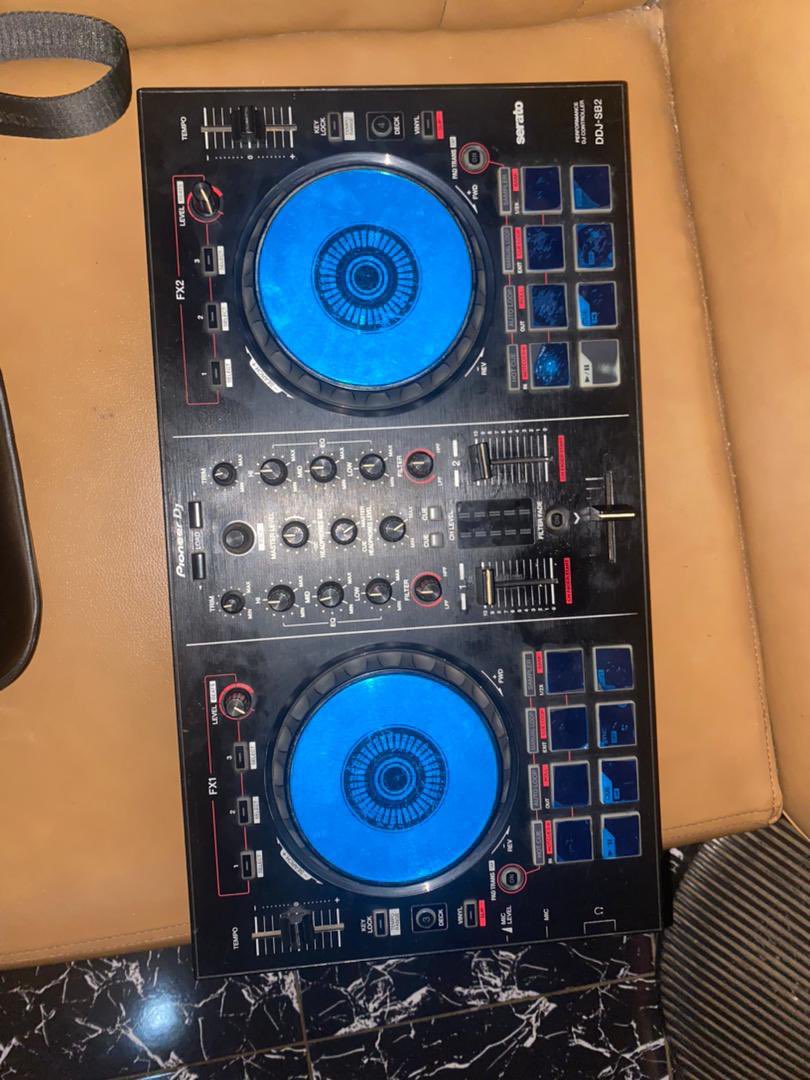 spin_gadgets's tweet photo. Clean And Working Perfect
 Pioneer SB2 For Sale @250K Last!!! https://t.co/VFrbeJU2eq
