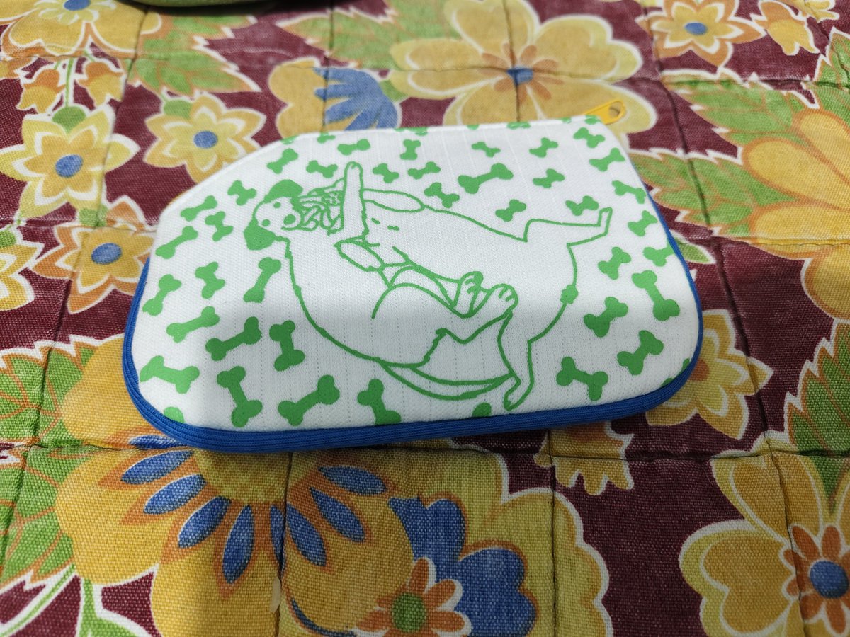 Shinchanzou's tweet photo. Thank you for your service watermelon, my OG coin purse since college 🫡 time for new beginnings with the doggo, sana kasing tibay ka ng pakwan 😂 https://t.co/YiSFSRq7W5