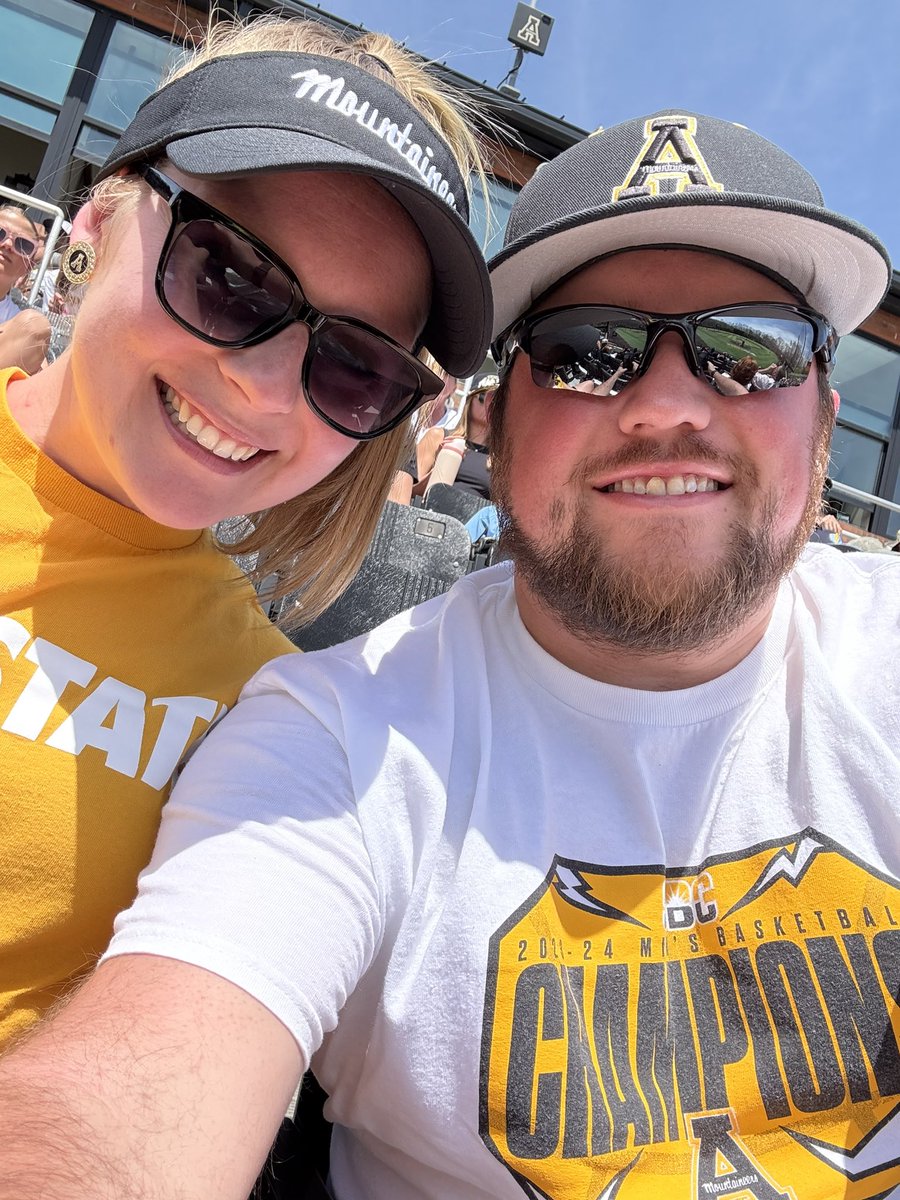 drmachon's tweet image. Great day for some baseball in the High Country! Go App! #TIGMA