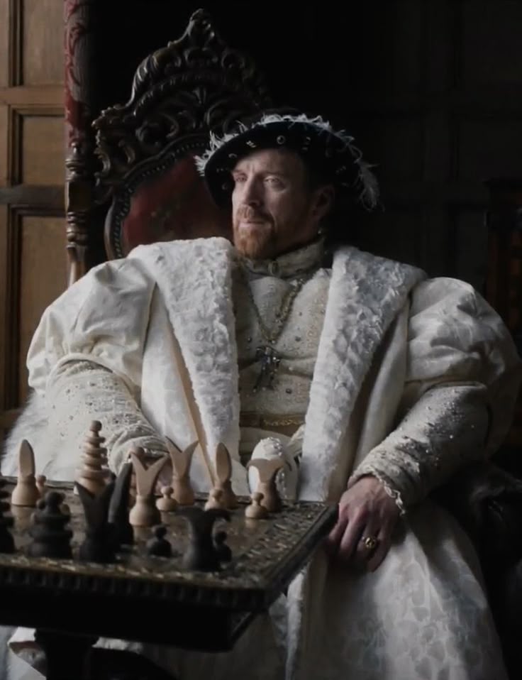 FanFunDamian's tweet photo. From "Who Wore It Best" to "Anyone for Chess?" to "Best Metaphor" we bring you the Best of #WolfHall #TheMirrorandTheLight E4 Jenneke: https://t.co/1xFApFWyPj #MarkRylance #DamianLewis #ThomasCromwell #HenryVIII #KatePhillips #JaneSeymour #LilitLesser #LadyMary https://t.co/INhViLbdEp