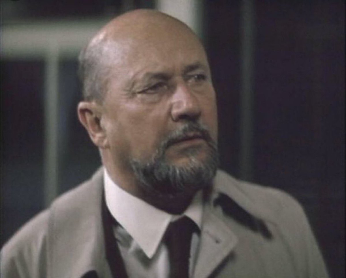 The lives that could’ve been saved if anyone would’ve just listened to this motherfucker …