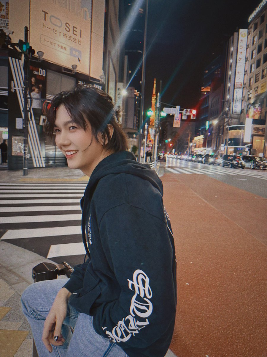 No wonder everyone is in love with him bc wow 🫠🫠

SPRING DATE WITH BUILD
#BuildJPFanmeeting2025 
<a href="/JakeB4rever/">BIU.</a> #BuildJakapan