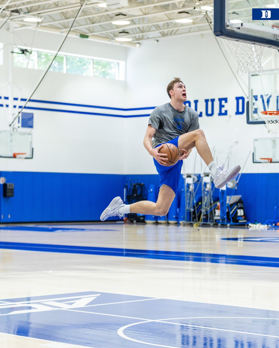 BlueDevils's tweet photo. This photo of Cooper Flagg 🔥🔥🔥 https://t.co/Lv4DfHeJFu