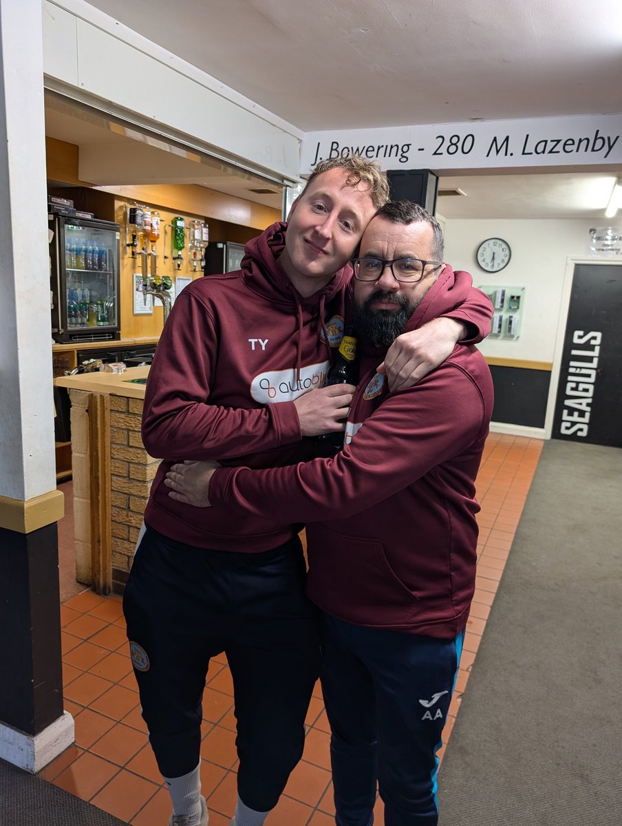 Uphill Castle FC (@uphillcastlefc) on Twitter photo RESULT 
UCFC 1-2 Ilminster 
First team go down 2-1 but can be proud of the performance overall. 
Goal scored by Oli Wilcox
The Harris Plastering LTD man of the match went to Toby Yeates for a solid performance at CB rolling back the years. 
#UpTheCastle🏰⚽ RESULT 
UCFC 1-2 Ilminster 
First team go down 2-1 but can be proud of the performance overall. 
Goal scored by Oli Wilcox
The Harris Plastering LTD man of the match went to Toby Yeates for a solid performance at CB rolling back the years. 
#UpTheCastle🏰⚽