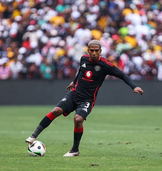 RecycleReady's tweet photo. Dean David Van Rooyen.

What a player.

#OrlandoPirates #Upth https://t.co/B5Ss7VCiHN