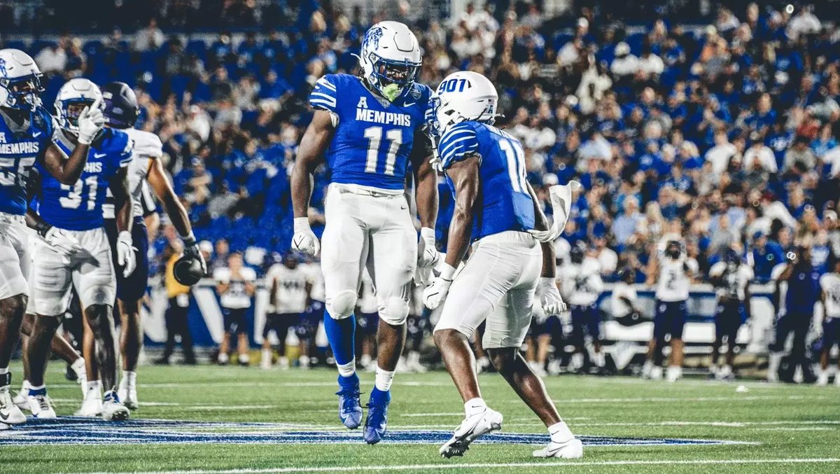 joshanglinn's tweet image. Memphis offered!! #TYG @CoachStraniero