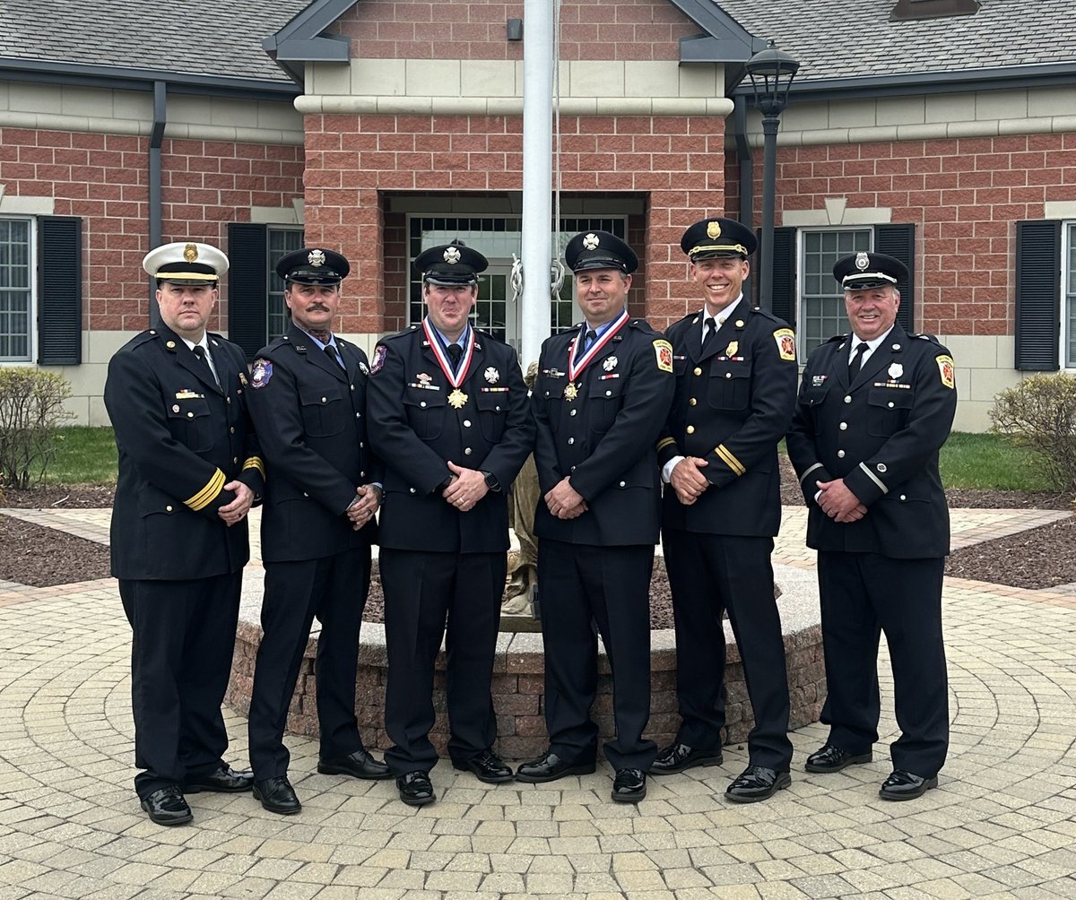 Baltimore Fire (@baltimorefire) on Twitter photo At a ceremony in Kent Island, MD, #bcfd Rescue 1 members EVD Gregory W. Nelson & EMT/FF Andrew M. Vernon were awarded the Chief Leonard T. King, Sr. Medal of Valor from the Maryland Fire Chiefs Association for heroic actions at the Francis Scott Key Bridge collapse. Congrats! At a ceremony in Kent Island, MD, #bcfd Rescue 1 members EVD Gregory W. Nelson & EMT/FF Andrew M. Vernon were awarded the Chief Leonard T. King, Sr. Medal of Valor from the Maryland Fire Chiefs Association for heroic actions at the Francis Scott Key Bridge collapse. Congrats!