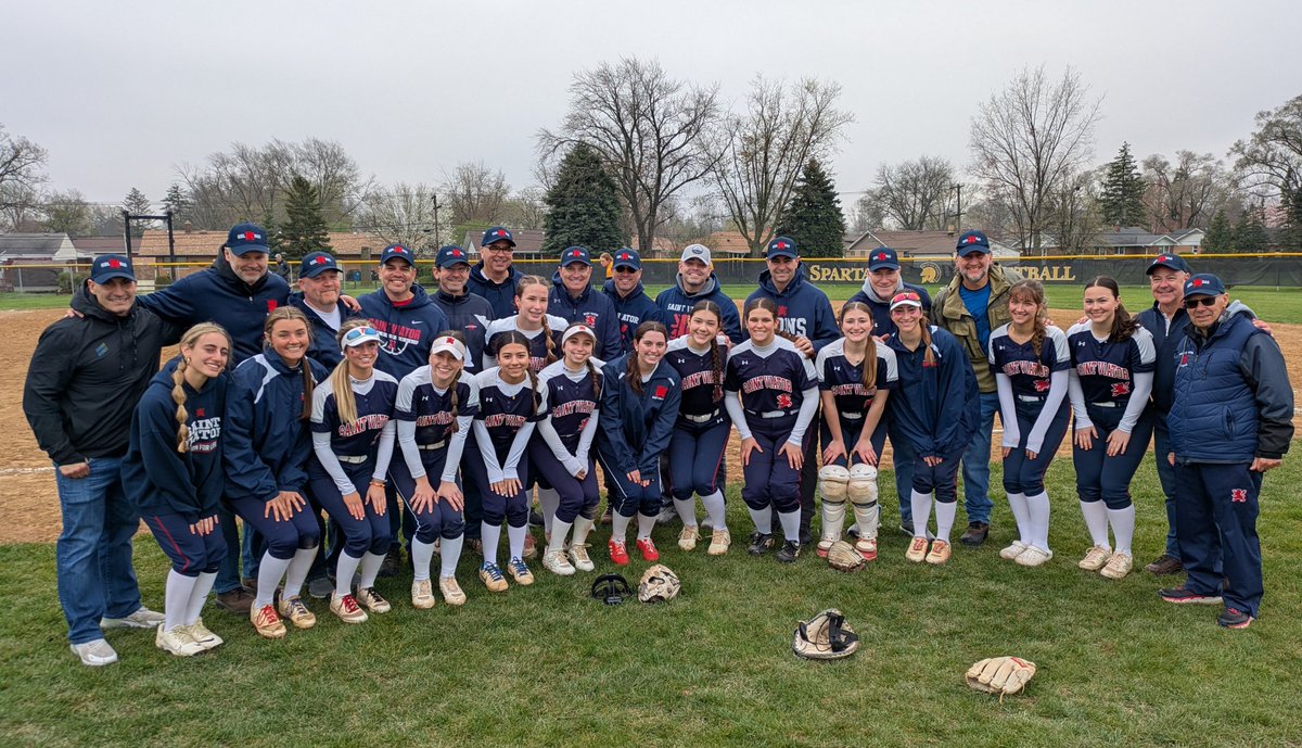 svlionssoftball's tweet photo. Girl Dads Rock!... Lions 13 - MC 3 https://t.co/CLIl29KUrp