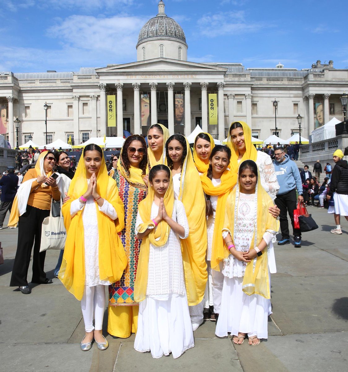 MayorofLondon's tweet image. Sikh and Punjabi Londoners make a huge contribution to the spirit and success of our city.

It’s great to see Londoners of all backgrounds come together in Trafalgar Square to celebrate Vaisakhi.