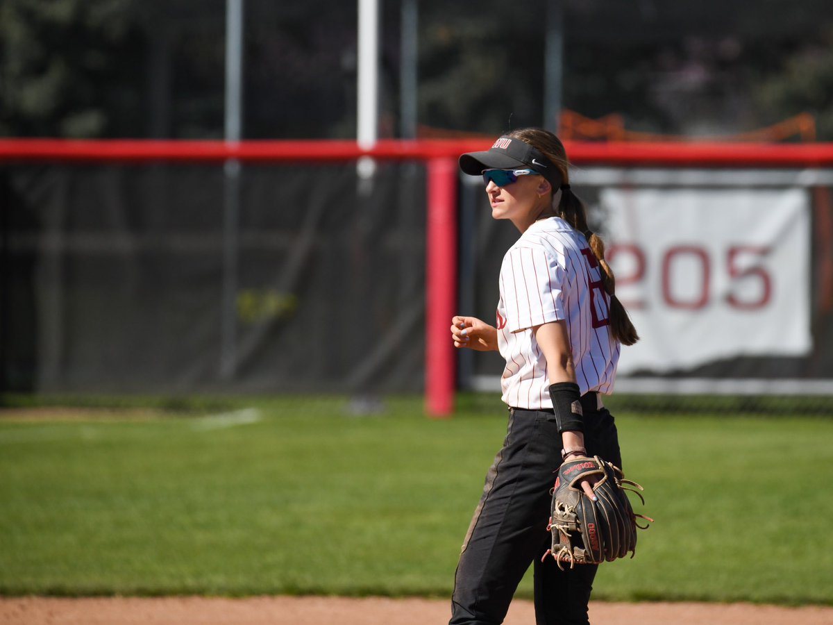 Central Washington University vs Western Washington #GoCWUSoftball #reigncrimson #NCAASoftball  #SportsPhotography
