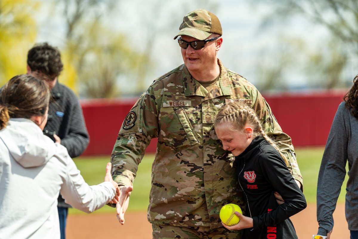 Wisconsin Softball tweet media