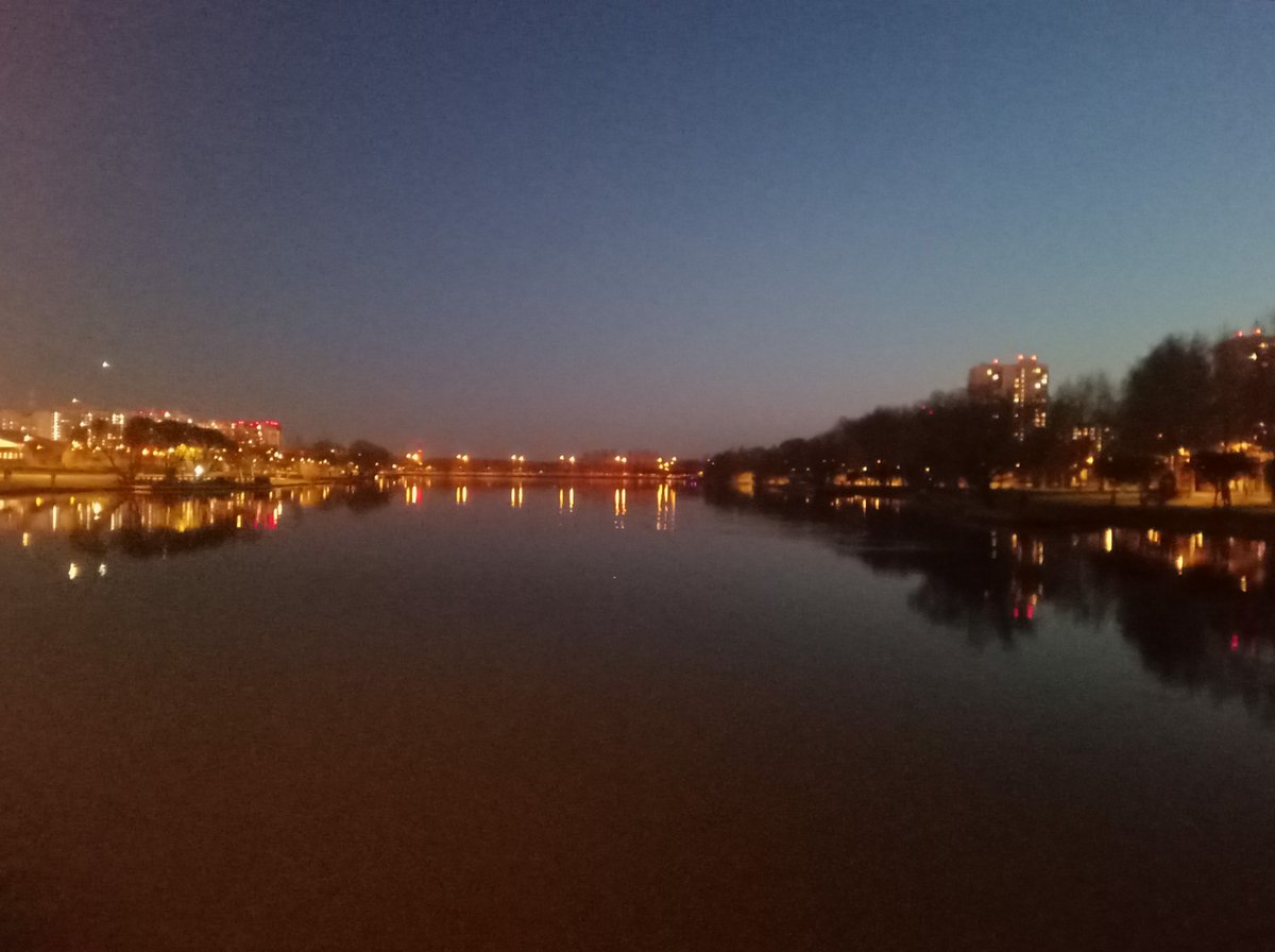 погоды ночные стоят🤔🌌