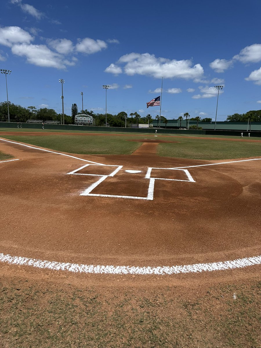 VRWilson52's tweet photo. Almost game time at Historic Sanford Stadium.  @BCUBaseball  vs @FAMUAthletics. #swacbaseball #daytona @HBCUGameday https://t.co/RUwmWCwLYB