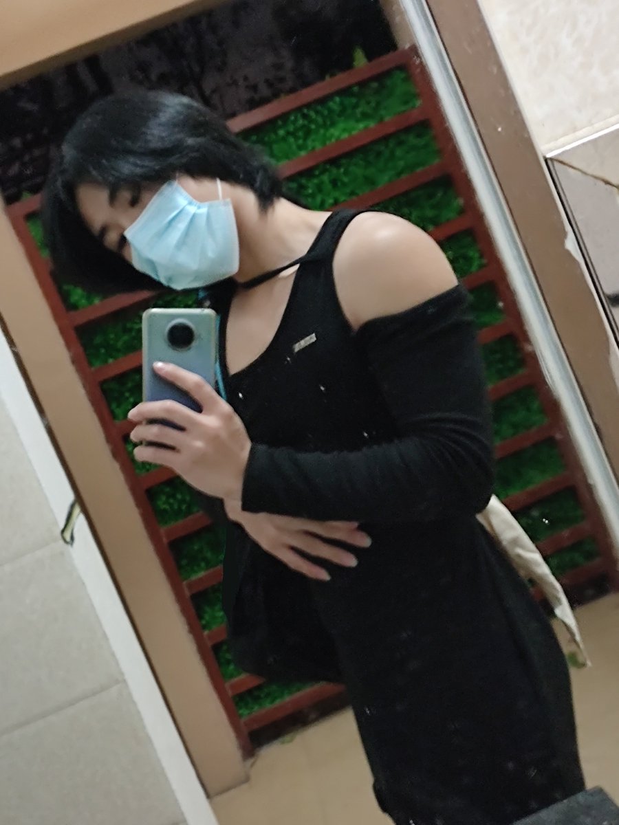潘潘 tweet media