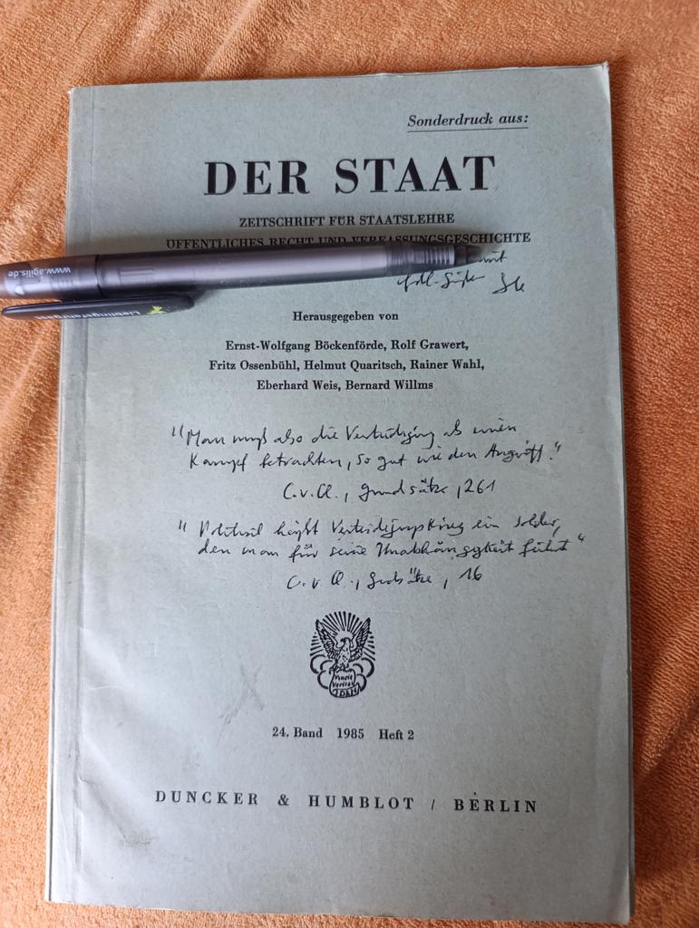 rautenklause's tweet photo. #Hepp war ein begnadeter Polemiker (was ihm dann bei der Diwald Gelenkschrift zum Verhängnis wurde) ... Sonderdruck einer heftigen Auseinandersetzung mit Curd Ochwaldt im "Staat" ... mit kurzen Beispielen herrlicher Attacken ... herzerfrischend! https://t.co/djcgHWthok