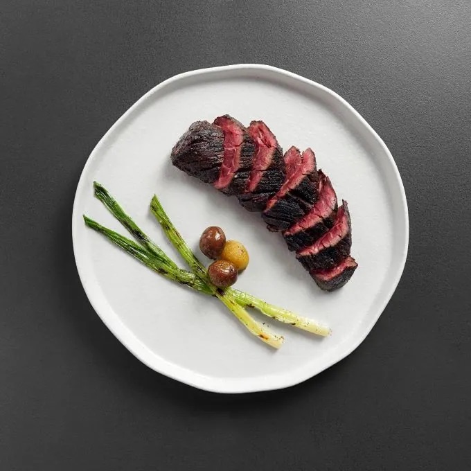 allenbrossteaks's tweet photo. Butcher’s Cut, Back in Stock: USDA Prime Hanger Steak
Rare, tender, and full of rich flavor—this cut is a steakhouse secret you’ll only find from trusted sources like Allen Brothers.
https://t.co/0bkJpw4AxP
#AllenBrothers #ABSteaks #ButchersCuts #HangerSteak #USDAPrime https://t.co/hbb5PgaSHi