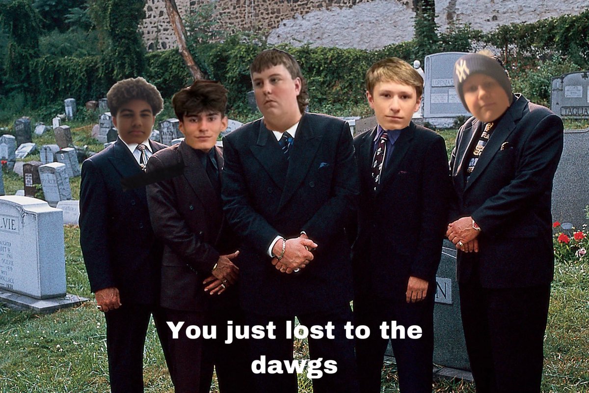 Bosiac4599571's tweet photo. Dawgs no hitter LFG Luke Curtis dawg 
Alex Schulz dawg 
Drew Curtis dawg 
Devin Henry dawg #smd #eatshit @bhs_dawg_pound https://t.co/agGpOL4EJz