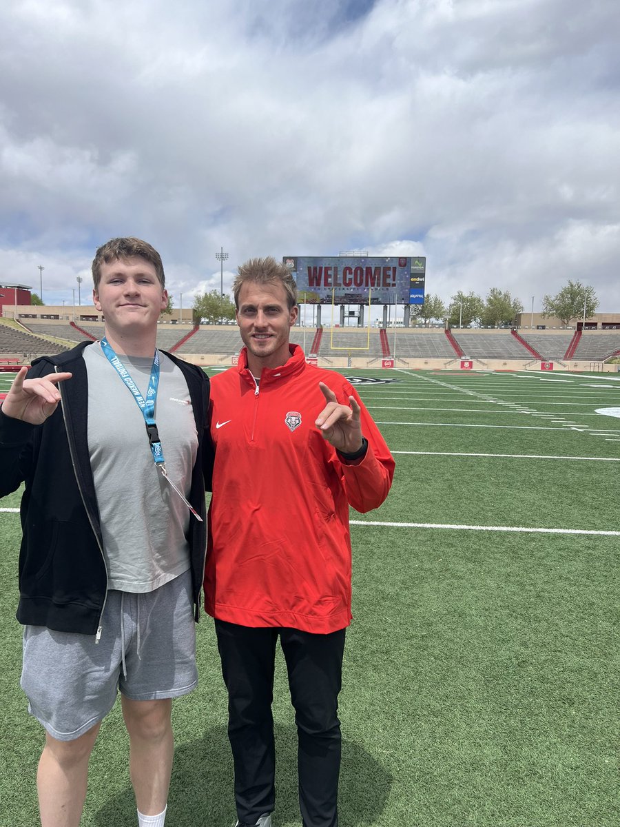 HaydenDavi54's tweet image. Had a great time at the New Mexico Junior Day! Thank you to all the coaches and staff for the great experience!