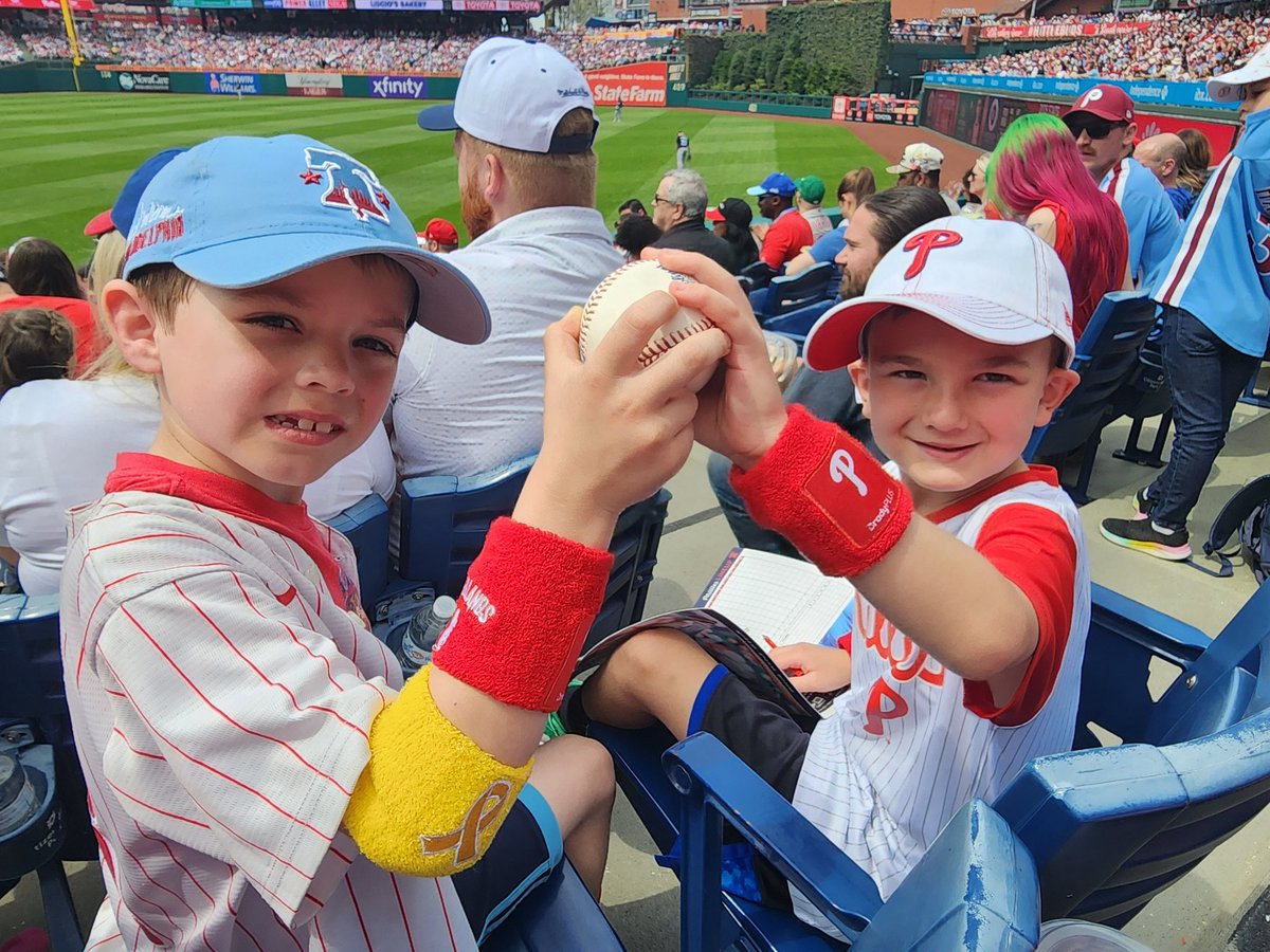 Jeff Belonger πΊπΈ US Army Veteran (@jeffbelonger) on Twitter photo .<a href="/Phillies/">Philadelphia Phillies</a> ... the little boy in front of me got a Harper foul ball. Section 109 row 20 seat 1. It would be awesome of we could get this ball autographed! #Phillies #Harper .<a href="/Phillies/">Philadelphia Phillies</a> ... the little boy in front of me got a Harper foul ball. Section 109 row 20 seat 1. It would be awesome of we could get this ball autographed! #Phillies #Harper