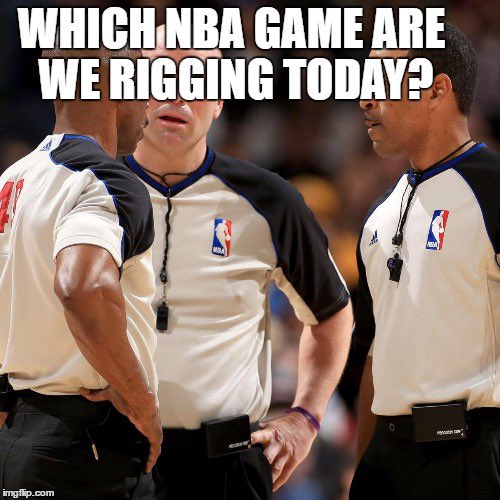 WFMGWF's tweet image. We already staring with these fucking refs? #NbaDraftKings These refs be gambling You know I know They know Even Gronk says, Me know that not real fouls " 😂🤣 #pacersVsBucks #NBAPlayoffs