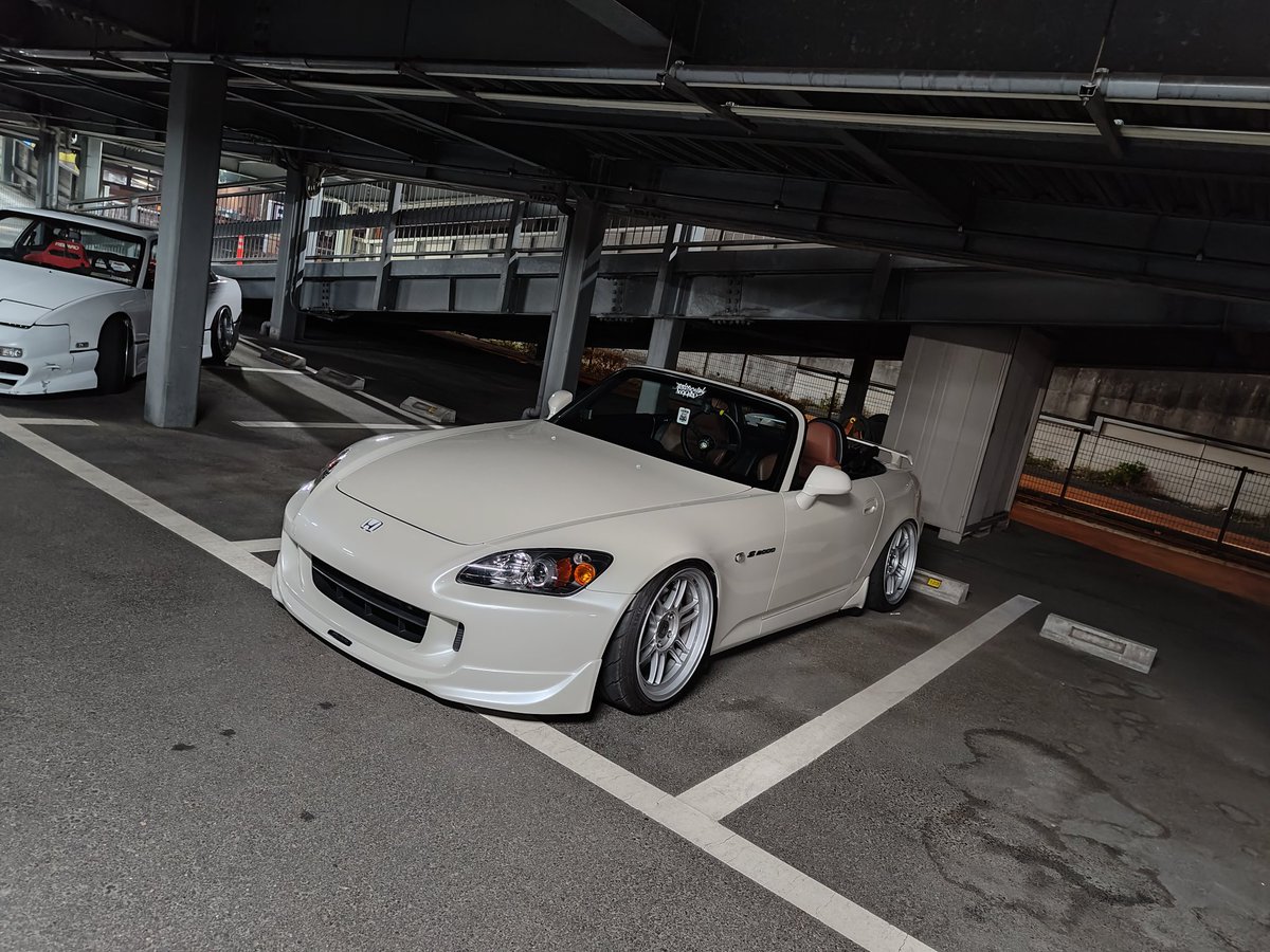 りょーつん tweet media
