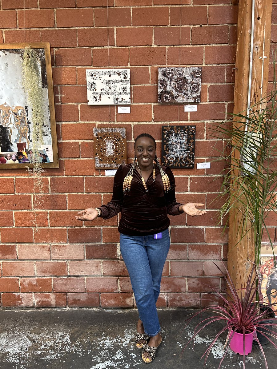 ColeWareArt's tweet photo. Outside is wild and no joke! 😜 
✅ Artist reception 
✅ Debut new work
✅ Vendor day

THANK YOU 👏🏾👏🏾 

#ArtoftheAfricanDiaspora2025
#ColeWareTheArtist #WareCompairable #Compairable #Art #Artist #BlackCreative #ExplorePage #CompairableMAB #MABMentality #BlackGirlMagic https://t.co/3PpwJmeDph