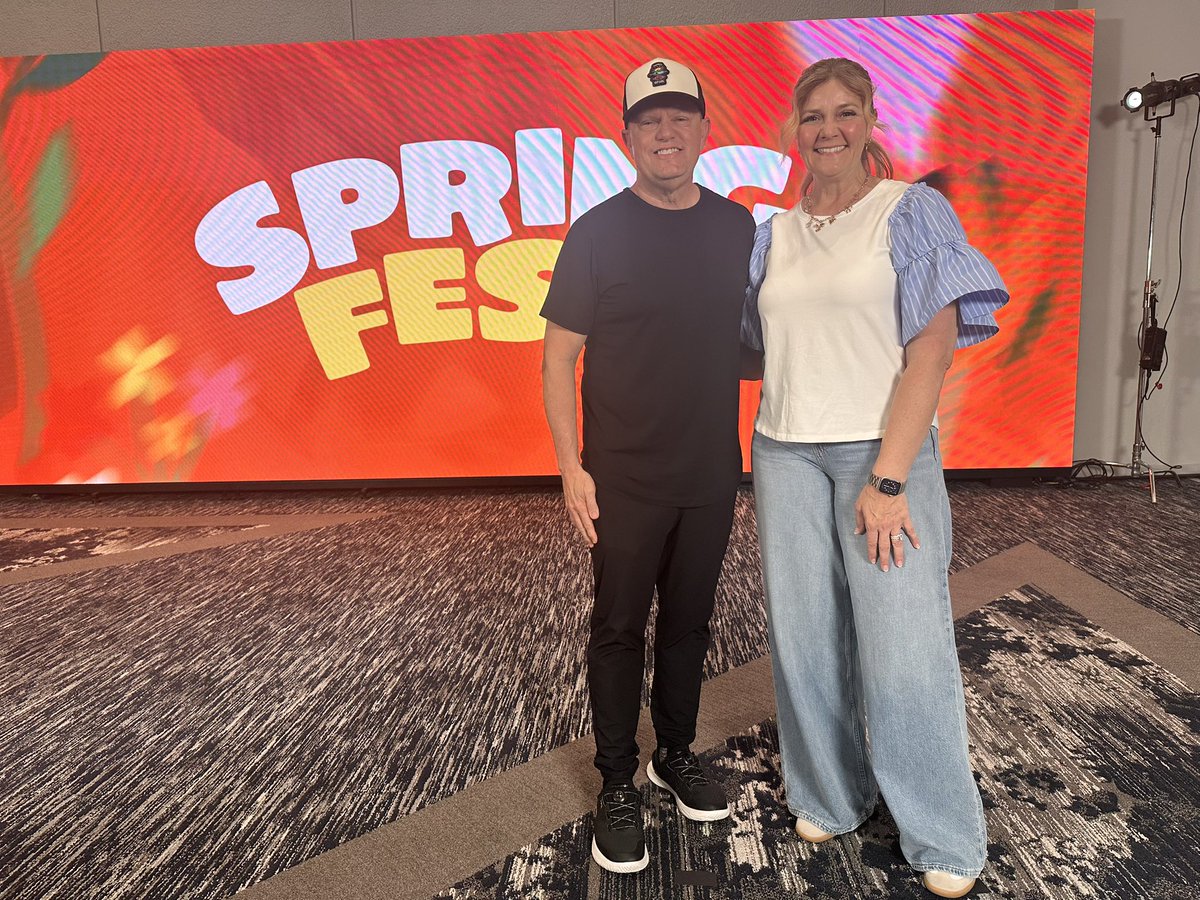 Springfest <a href="/lakewoodchurch/">Lakewood Church</a> Thank you to Robin Chandler and the entire Kidslife at Lakewood team for putting on a fantastic event for the kids🤟