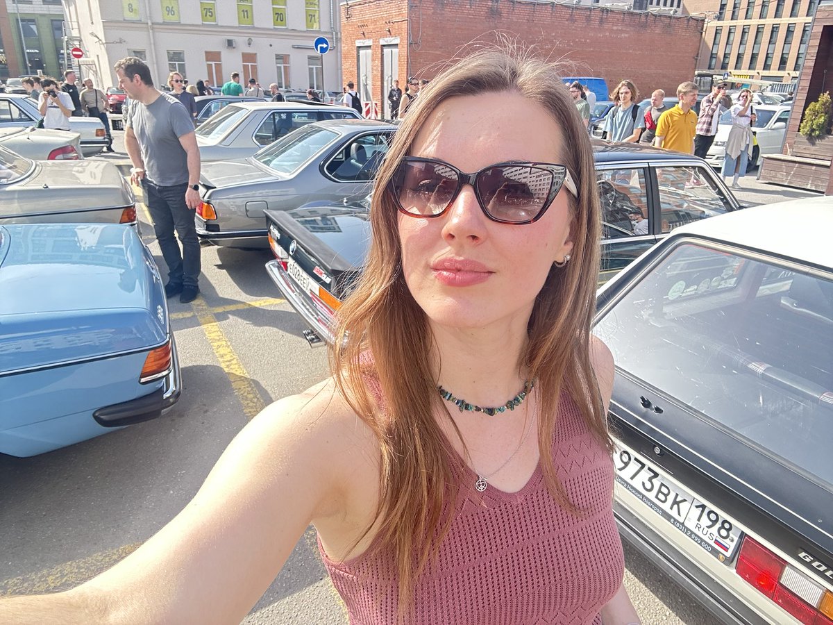 🕊 но эй, балтийские глаза tweet media