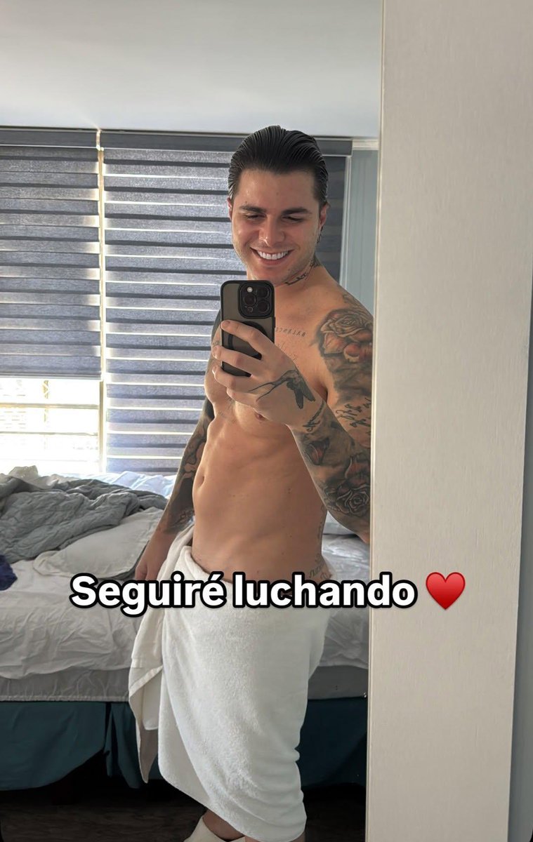 Belu_11AD's tweet photo. Ya pero @whisperingtune sábado santo… 🙄 jajajsjsjsjs https://t.co/Y1PILEt7rG