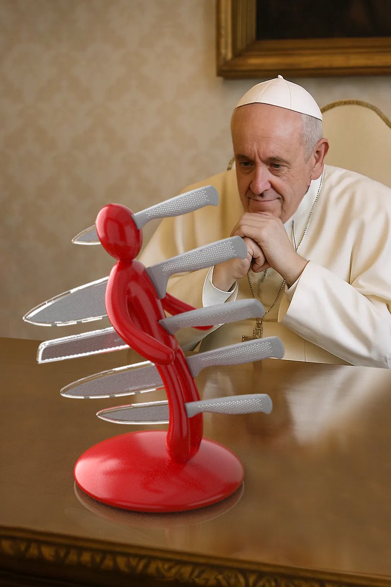 At Easter, the Holy Father recommends not sacrificing lambs or any other living creatures. To channel your murderous instincts, better go for a Voodoo Knife Set: plastic for the non-practicing (starting at €249), metal for the truly devout (at €2,999).
May design be with you 🙏