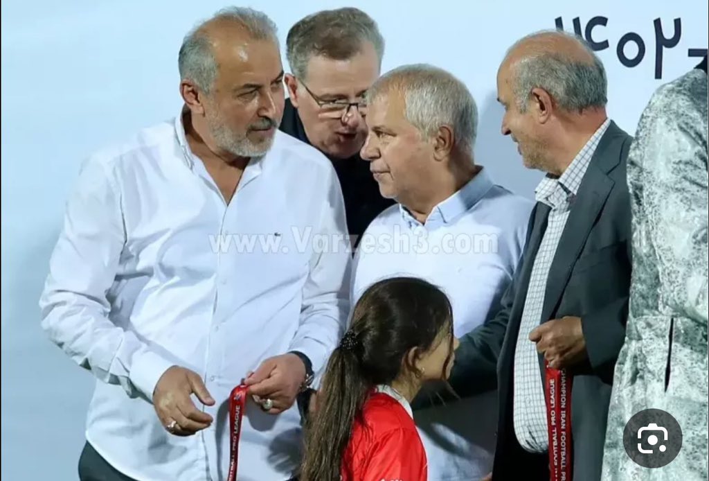 امشب که خبر این مادرجنده اومده همچنان کیرم تو ناموس پروین و درویش و تمام خدنگای بیناموسشون
#اخراج_درویش 
#پیشکسوت_بیناموس
#پرسپوليس 
#علی_پروین