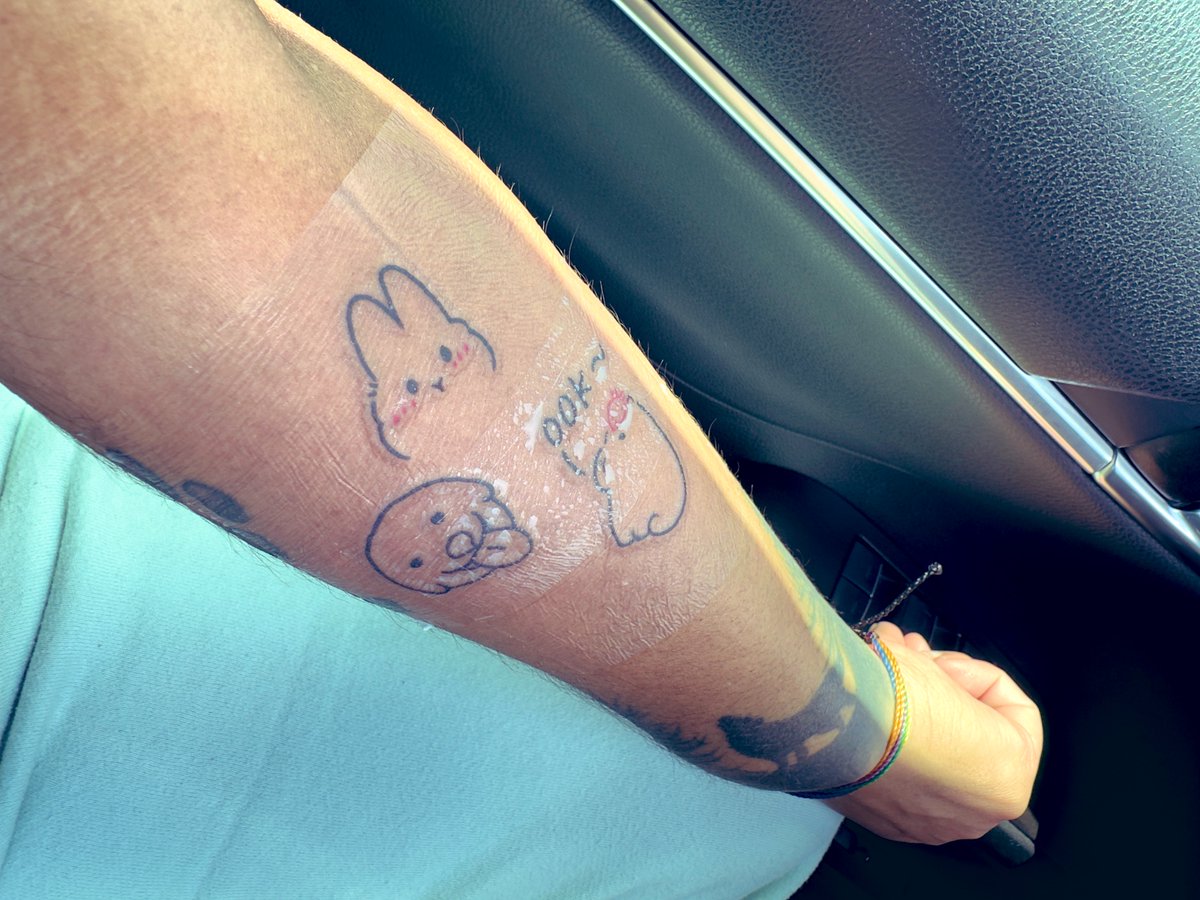 Jenyaxa's tweet photo. My first LingOrm related tattoo. 
What do you guys think? 🤓

#หลิงออม #LingOrm https://t.co/09DZGqV1gt