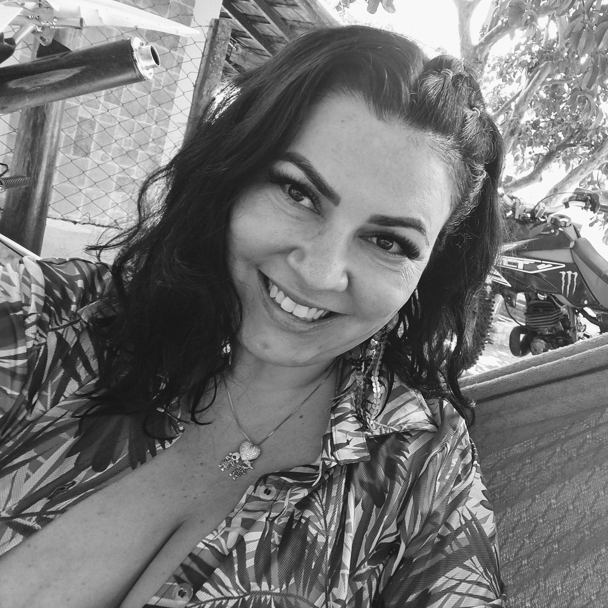 Debora tweet media