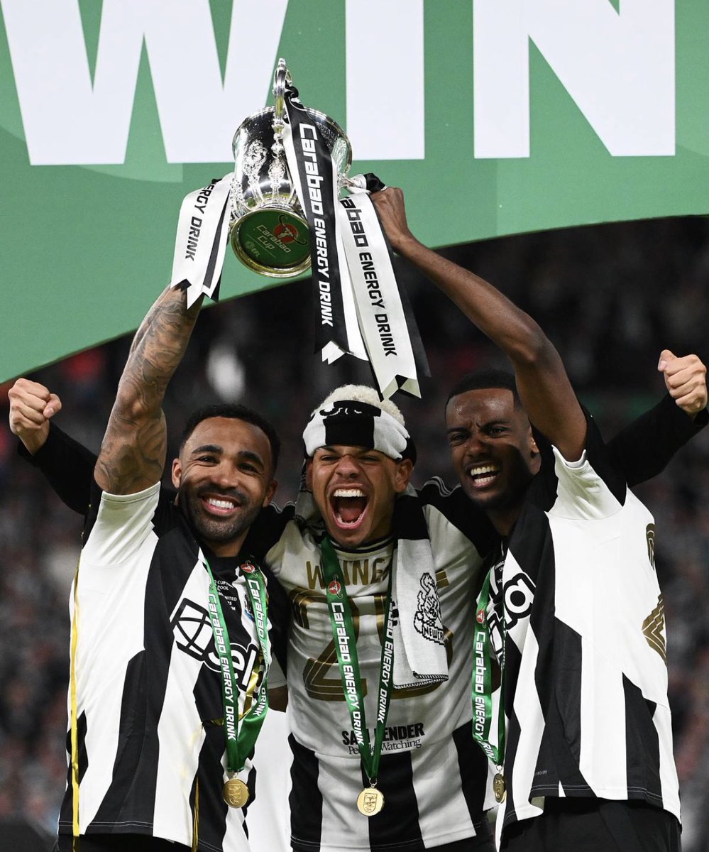 NUFCLC's tweet photo. Here man, do not fill my timeline with shite about these lads. 

We’ve won six games on the bounce as well as a fucking trophy and are sat 3rd in the Premier League.

These have a squad to rely on. We have one XI who are absolutely knackered. 

Reset and go again Saturday. #NUFC https://t.co/r7zEjIbHdV
