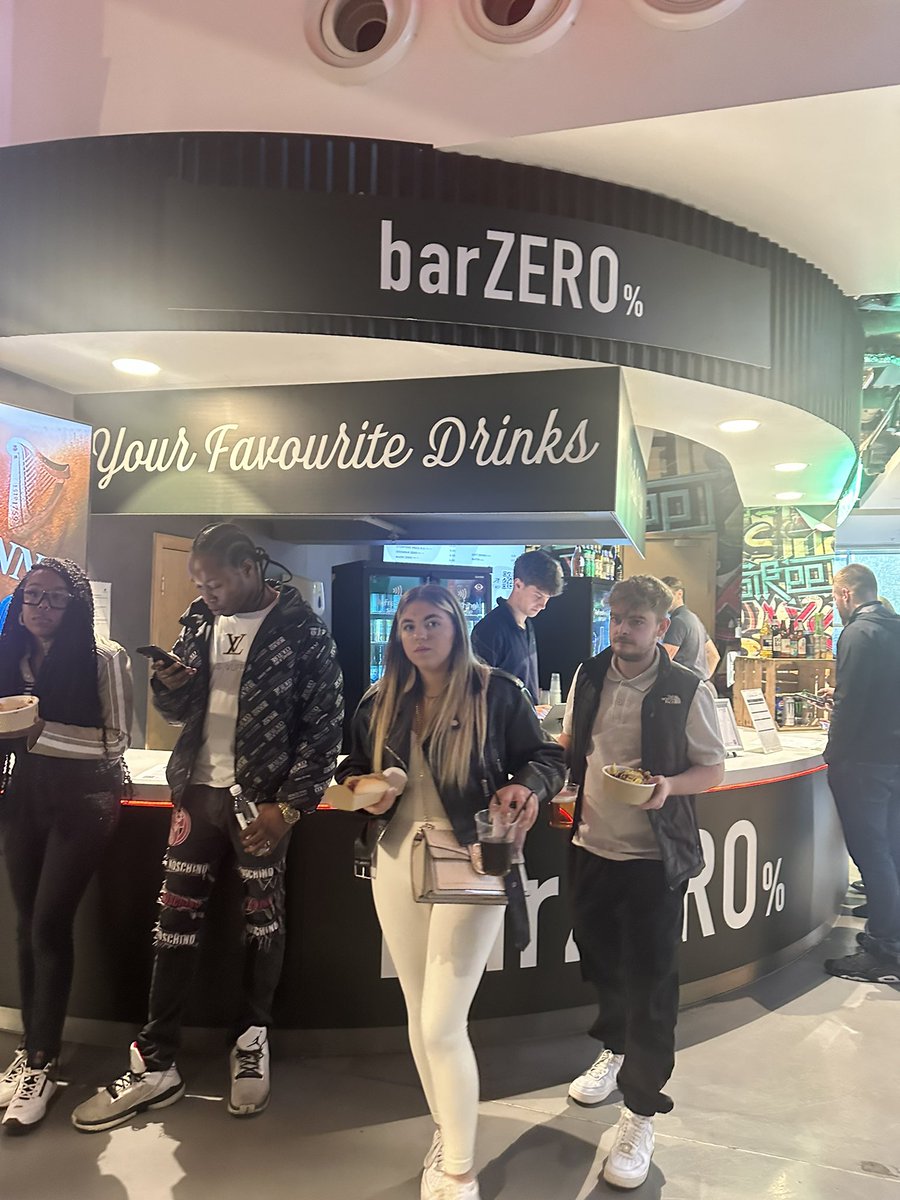 primaryteachew's tweet image. As someone who doesn’t drink it’s so refreshing to see a whole bar dedicated to alcohol free drinks with a good range of options 👏🏻

@UtilitaArenaBHM