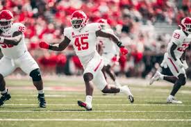 🏈UTAH STATE FOOTBALL OFFER ALERT🏈
TRANSFER PORTAL
Nadame Tucker 6'3" 250 (3*) - EDGE - University of Houston - (2 years to play 2)
Offers from: Bowling Green, Buffalo, Eastern Michigan, Kent St, Liberty, Miami (OH), Troy St