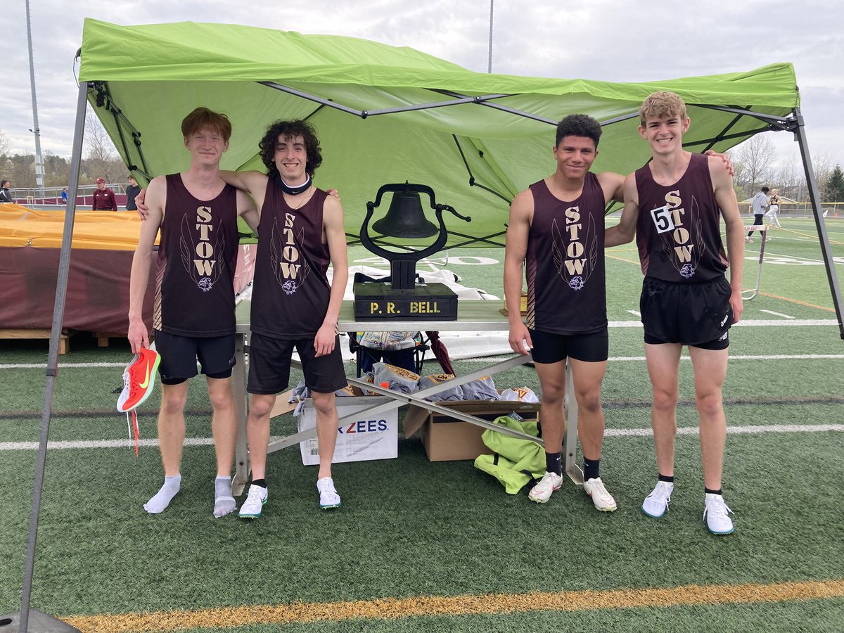 CoachJK2's tweet image. Our Stow boys Distance medley relay just broke the school record at the Walsh Relays!  10:43.5. Congrats!! #speedkills #strongertogether