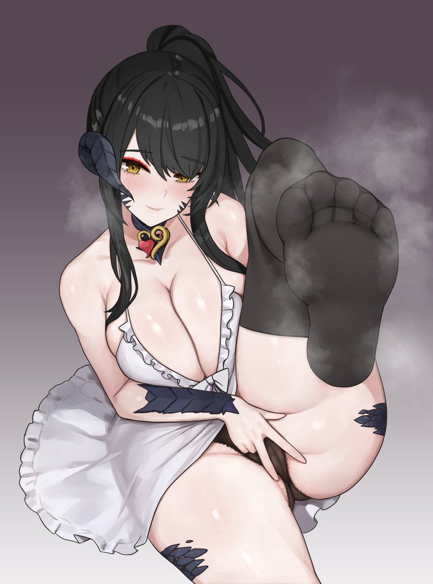 Sapphira_Nyx's tweet photo. Skirt &amp; Stockings

Art by erufura (pixiv) https://t.co/u6JY4Q4UF9