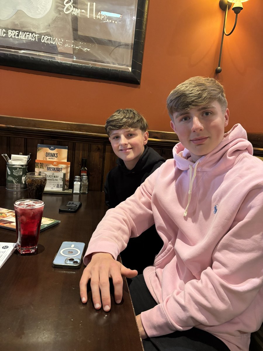 Family time ❤️after the football ⚽️#alloa 🟠⚫️🐝