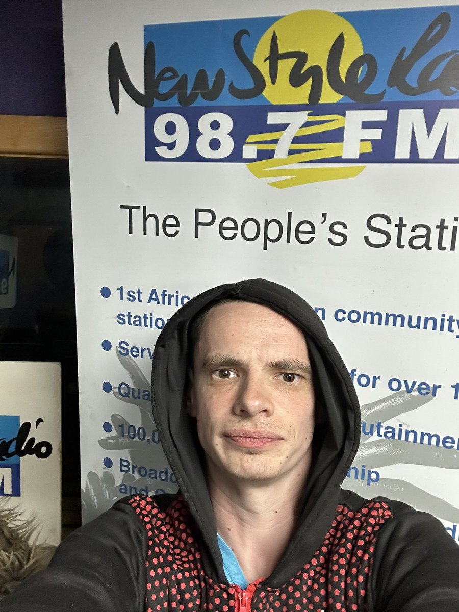 djxb42crewboy's tweet photo. Hello Guys Here is a few Pictures from the other day in the studio 

I GOT SOME GREAT NEWS I NOW GOT MY OWN SLOT TUESDAYS 6-8PM (🇬🇧) On New Style Radio So Please Make Sure You Support And Tune In When You Can

https://t.co/MUsT322Lex https://t.co/zcpncNhtrr