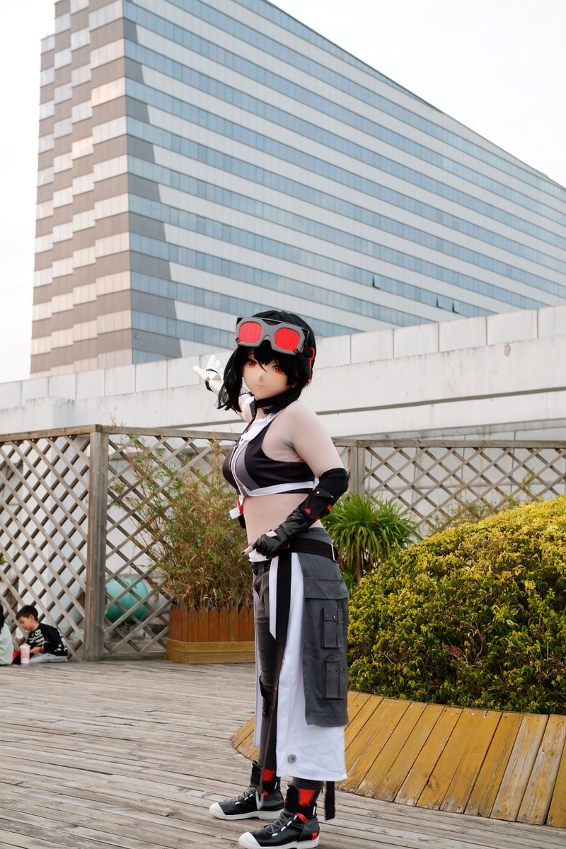 应该大概好像或许可能是没发过的存货吧……最近事情太多太久没变娃已经恍惚了……

在厦门最后的时光呐……

📷： <a href="/manatsu_yozora/">夜空(ヨゾラ)</a> 

#ZZZ  #ZenlessZoneZero 
#kigurumi  #着ぐる